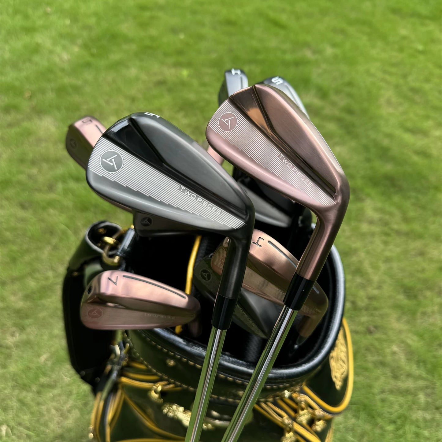 Calong Yamahero S880 Golf Irons Set Black / Golden 4 5 6 7 8 9 P With Steel Shaft Hollow Design Top Golf Clubs