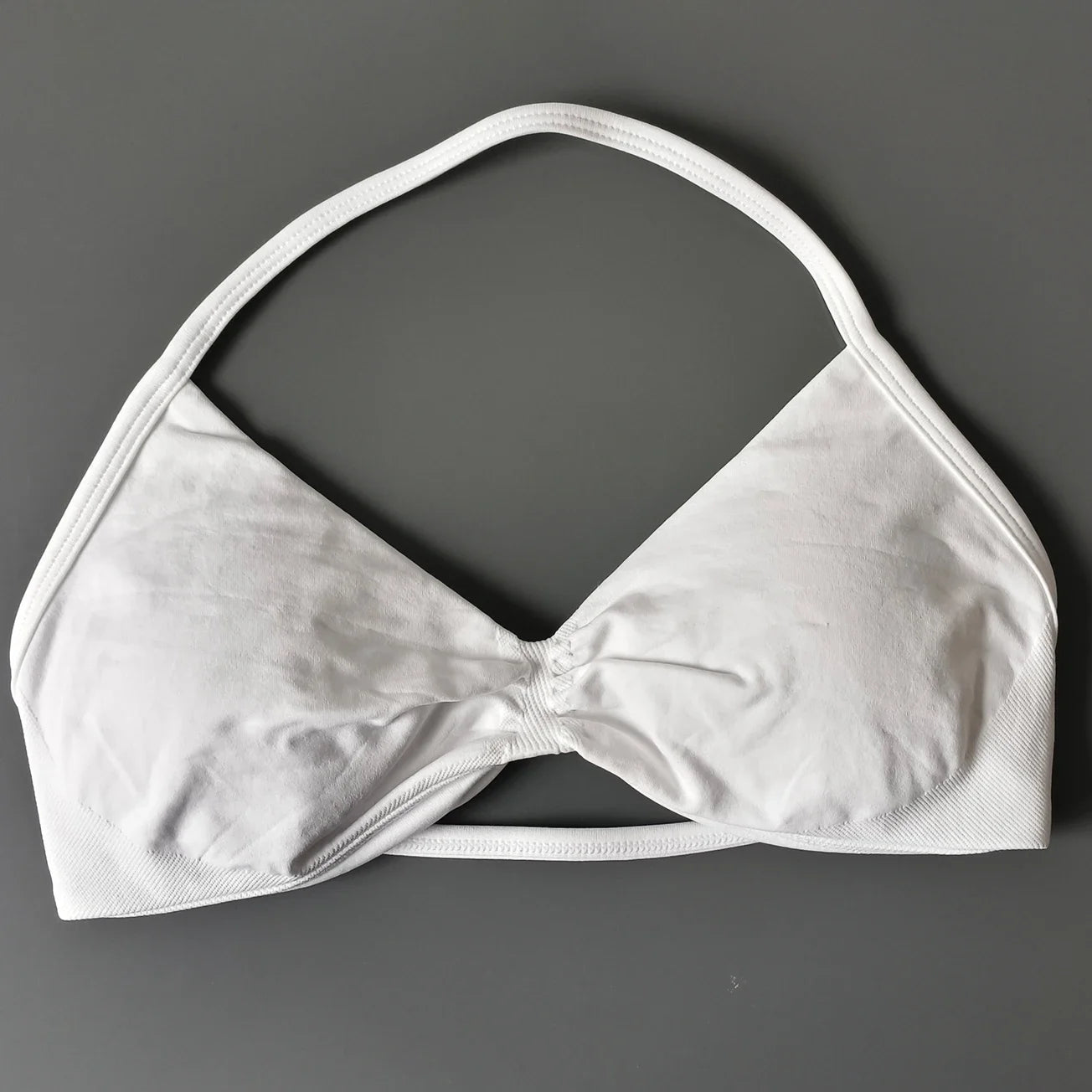 Seamless 2 Pieces Strappy Yoga Halter Bras Sets Scrunch Butt Sports Shorts Quick Dry Backless Gym Crop Tops with Pad Push Up Set