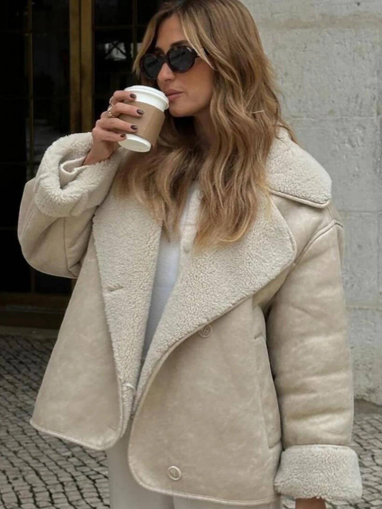 2025 autumn and winter new European and American collar fur integrated suede and velvet warm jacket for women