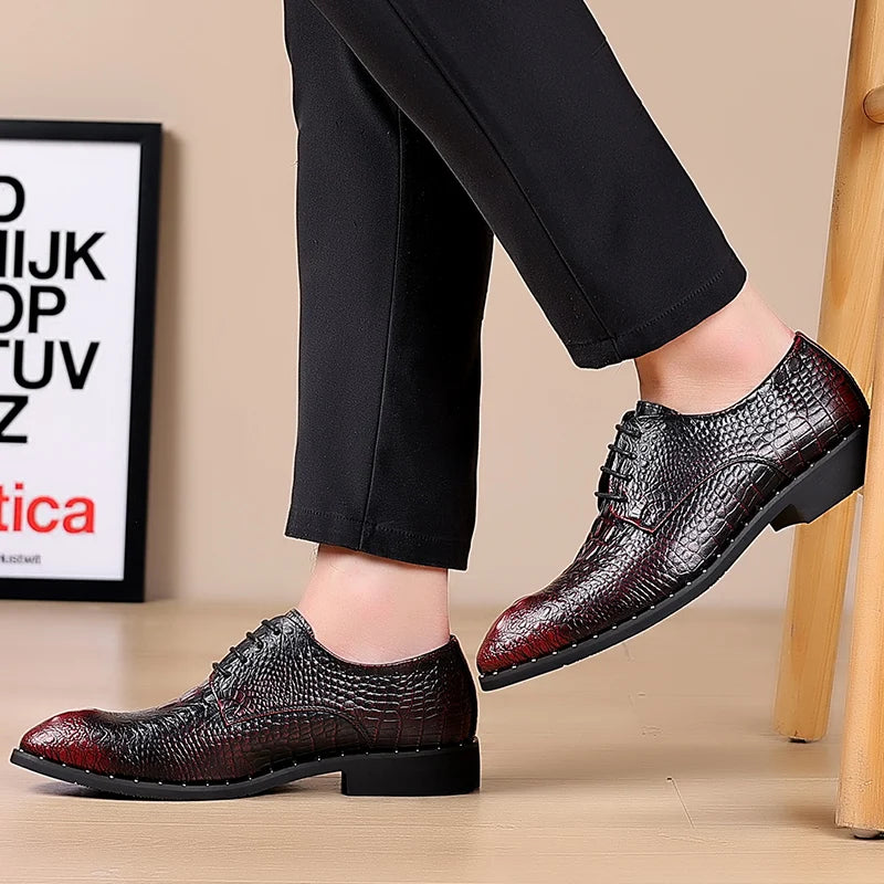 Men's Lace-Up Retro British-Style Casual Shoe Crocodile-Patterned Pointed Toe Formal Shoe Comfortable And Breathable Party Shoes