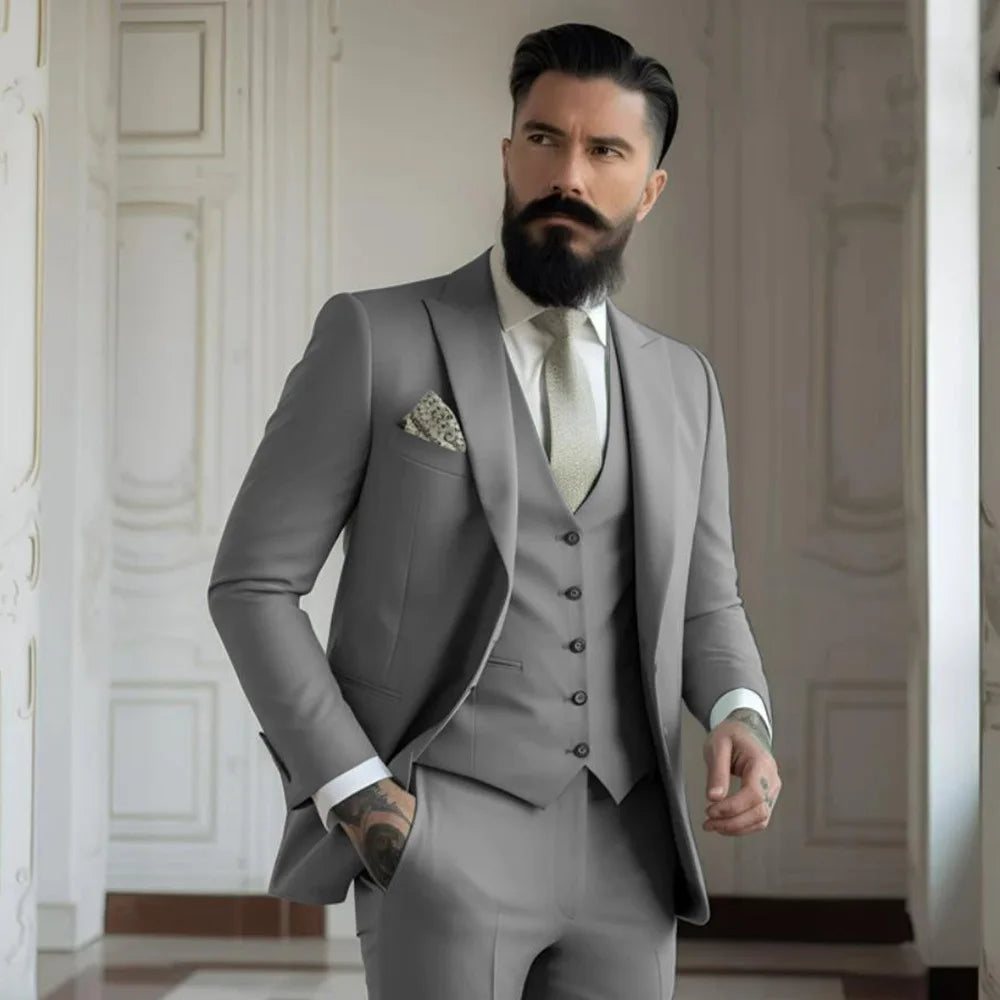 Champagne mens Tuxedo Wedding Suits For Men Bespoke Groom Wear Formal Fashion Men Suit Prom Party Blazer+Pants+Vest
