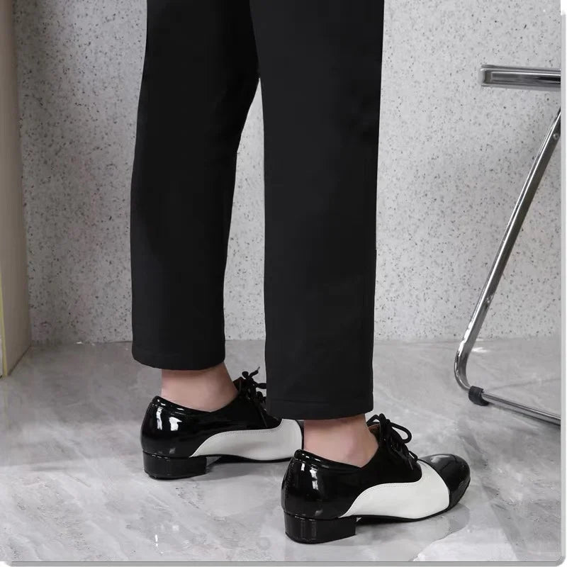 Men's Latin Dance Shoes, Classic Black and White Men's Dance Shoes, Modern Dance Performance Competitions, Sports Shoes