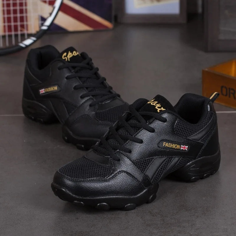 New Soft Sole Men Sports Anti-skid Square Dance Shoes Sneakers Net Jazz Shoe Fitness Team Performance Shoes