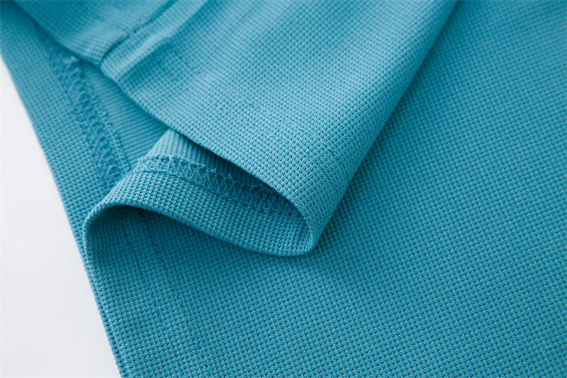 New Men's Casual and Fashionable V-neck Solid Color Short Sleeved T-shirt Breathable and Comfortable Summer Versatile Top