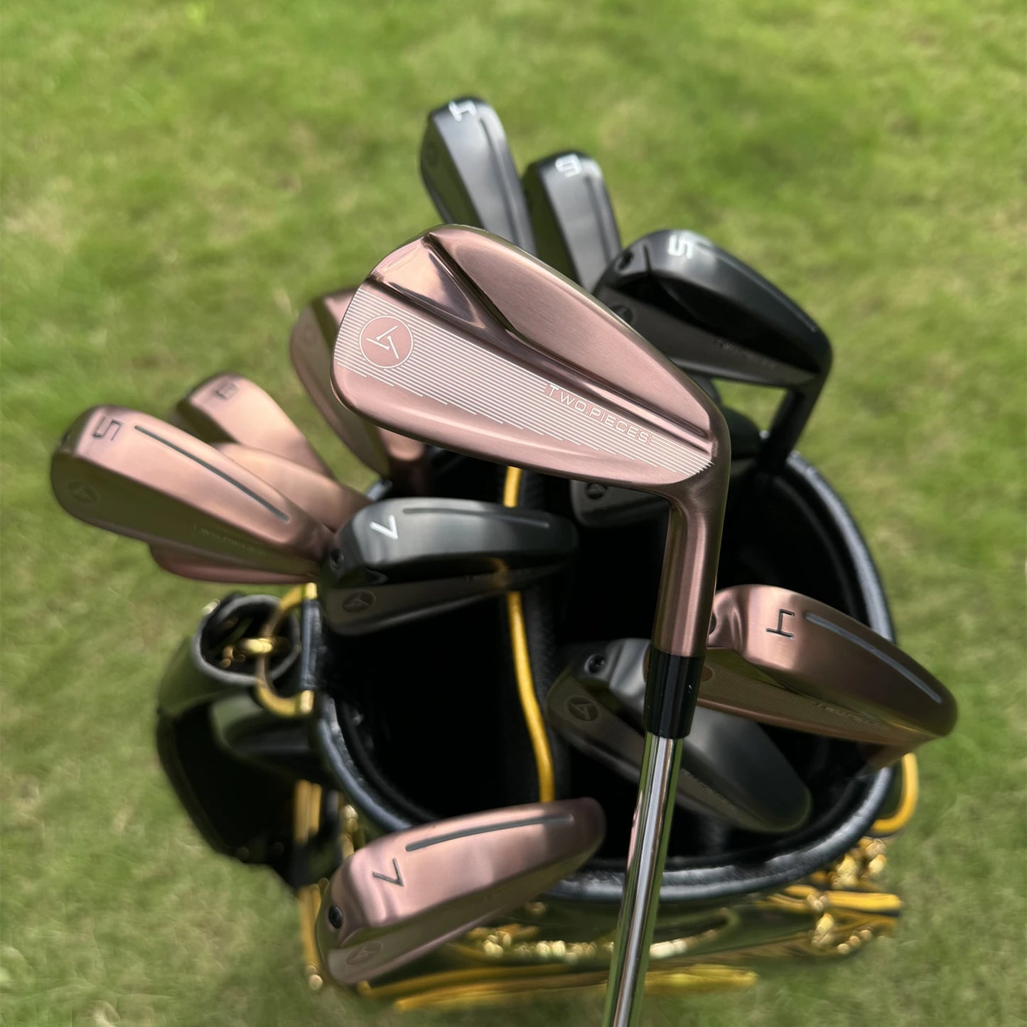 Calong Yamahero S880 Golf Irons Set Black / Golden 4 5 6 7 8 9 P With Steel Shaft Hollow Design Top Golf Clubs