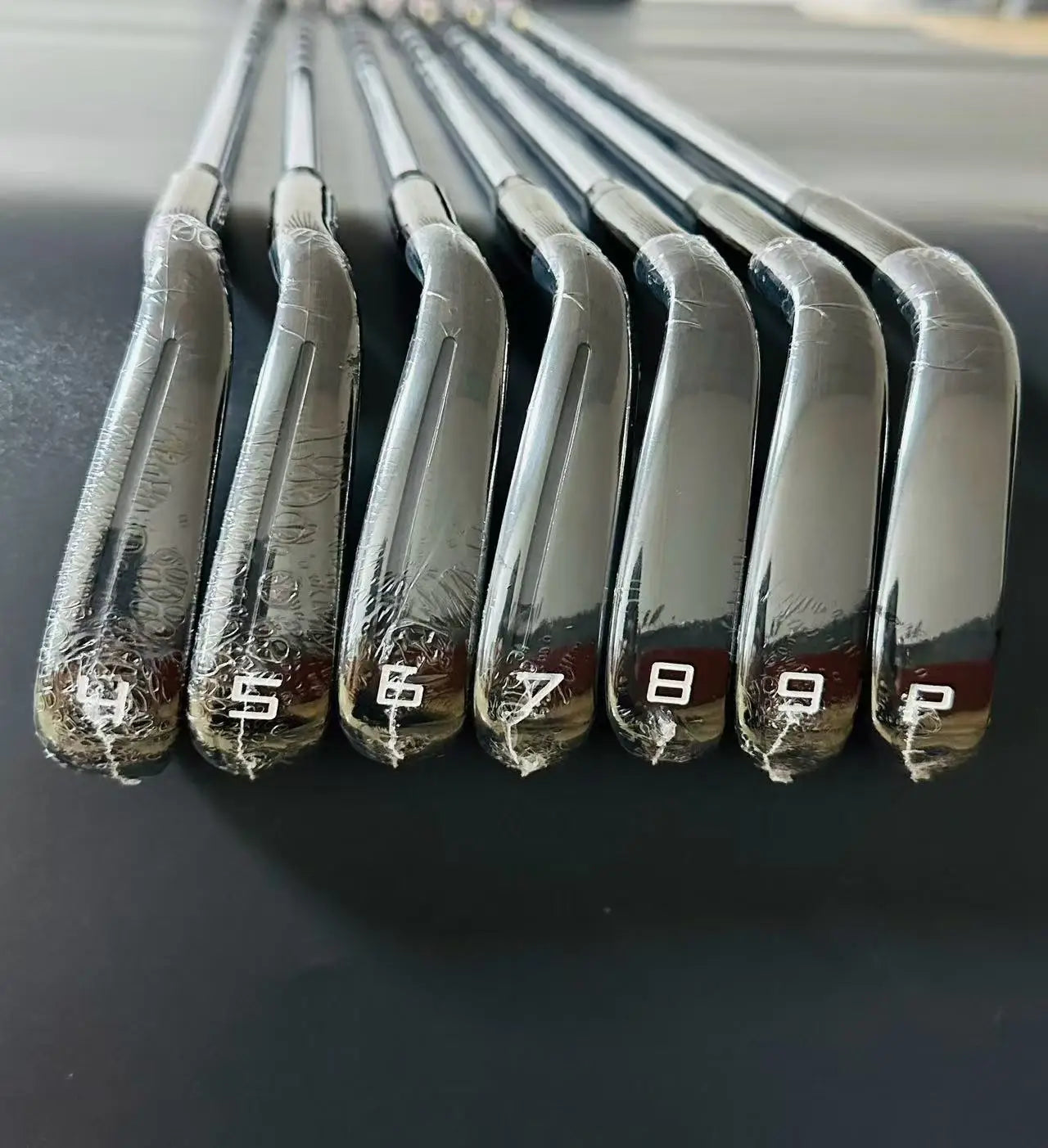 New Brand Golf Irons Set P 790 456789p with Shaft and Grip P790 Golf Club Iron set 7pcs Head Cover Free Shipping