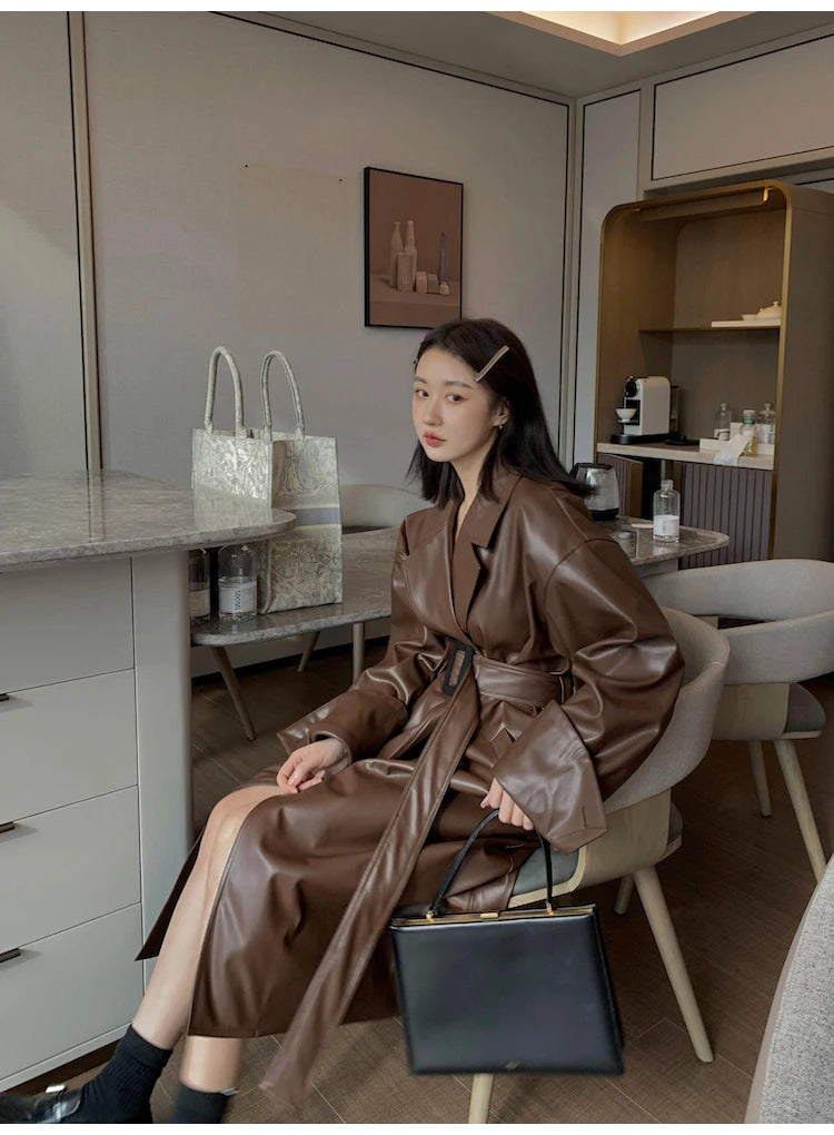 Lautaro Long oversized pu leather trench coat for women long sleeve lapel loose fit Fall Stylish black women clothing streetwear