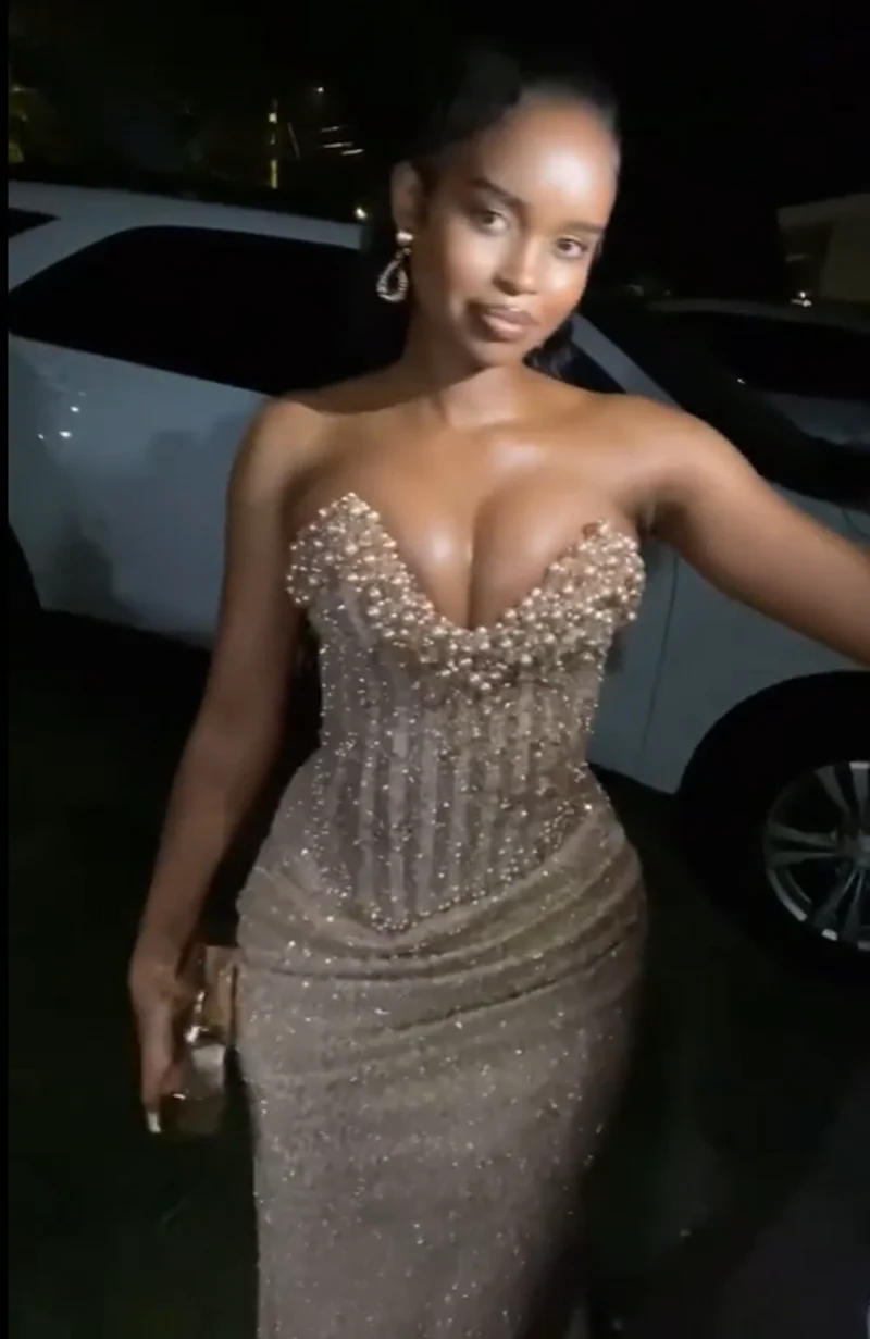 Luxury Pearls Prom Dresses 2025 Sweetheart Corset Mermaid Long Party Dress Sequin Graduations Gowns Evening Dress Customized