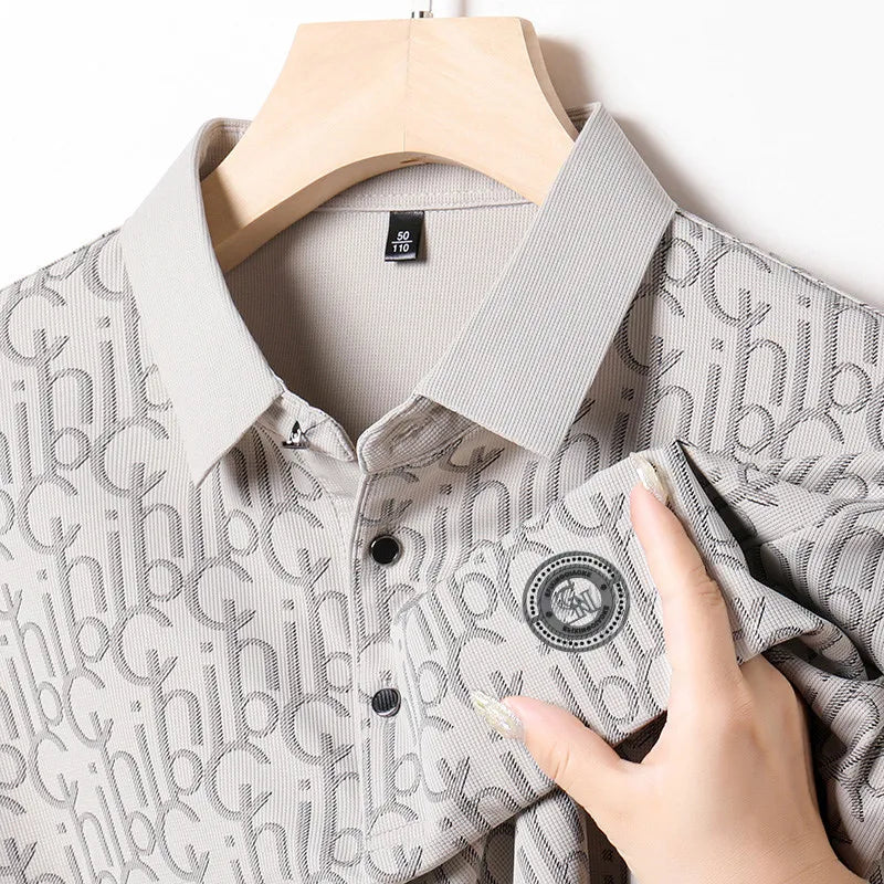 New Men's Business Casual Short Sleeved Shirt with Badge Solid Color Polo Shirt Fashionable Breathable Comfortable Versatile Top