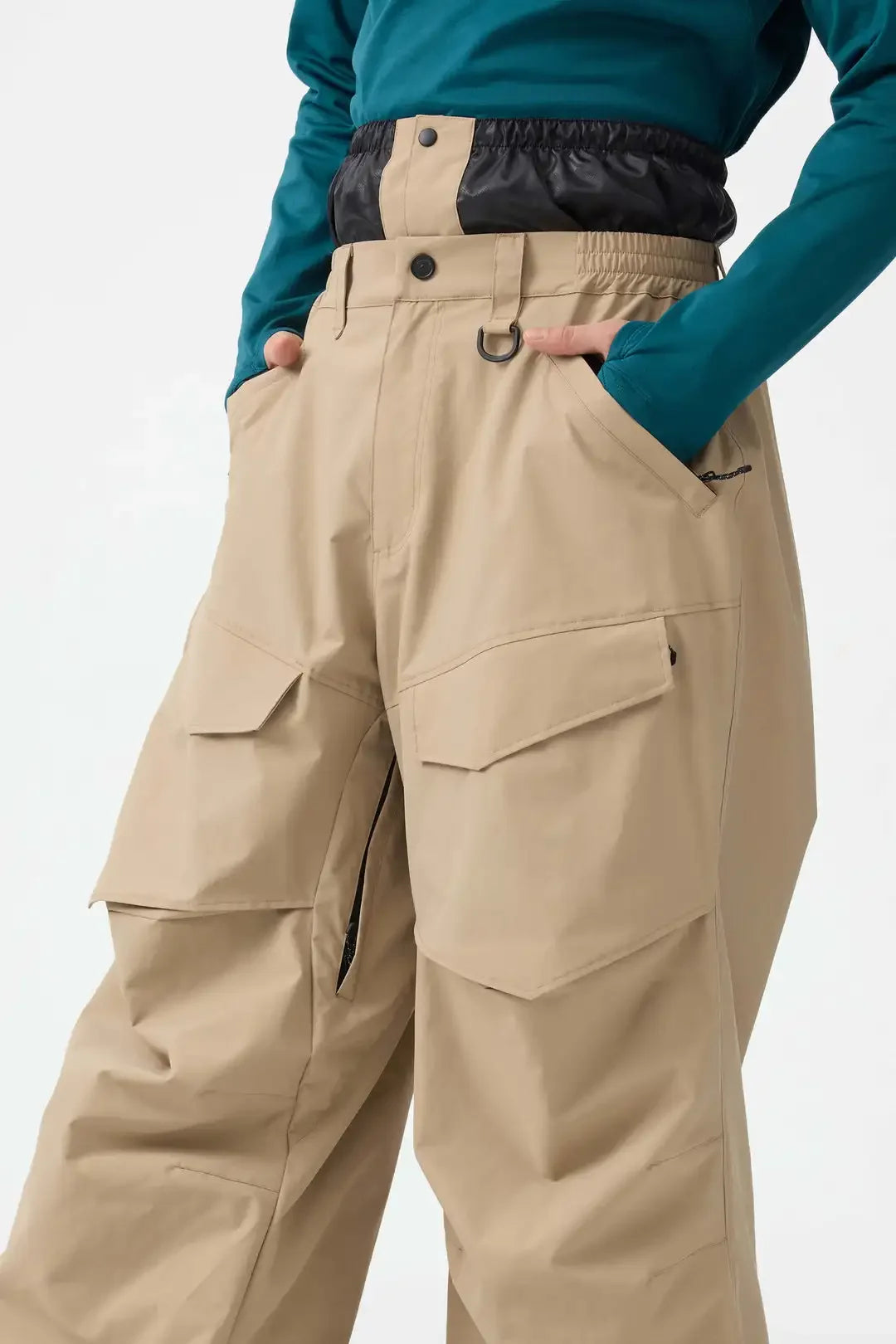 Men Baggy Wear-resistant Skiing Pants Women Insulated Loose Pockets Winter Trousers Outdoor Sports Waterproof Clothes 2025 Warm