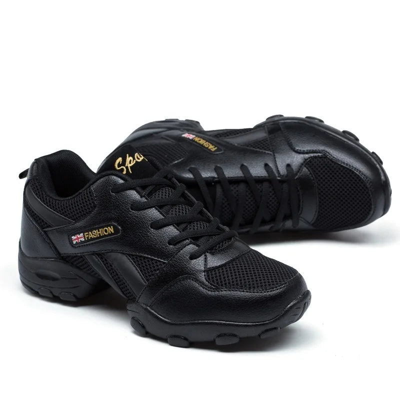 New Soft Sole Men Sports Anti-skid Square Dance Shoes Sneakers Net Jazz Shoe Fitness Team Performance Shoes