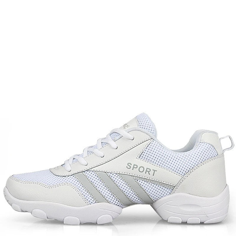 New Soft Sole Men Sports Anti-skid Square Dance Shoes Sneakers Net Jazz Shoe Fitness Team Performance Shoes