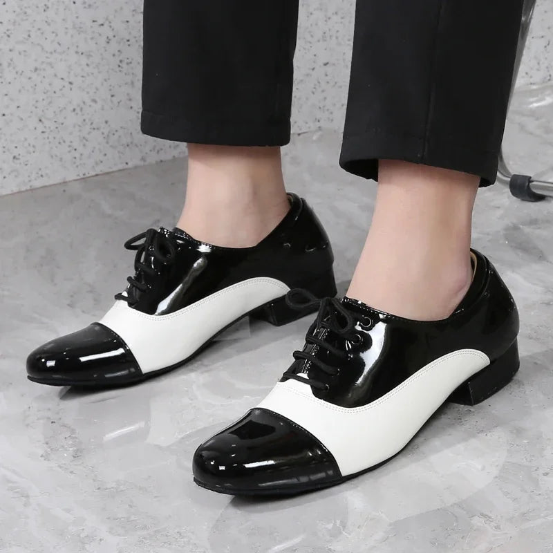 Men's Latin Dance Shoes, Classic Black and White Men's Dance Shoes, Modern Dance Performance Competitions, Sports Shoes