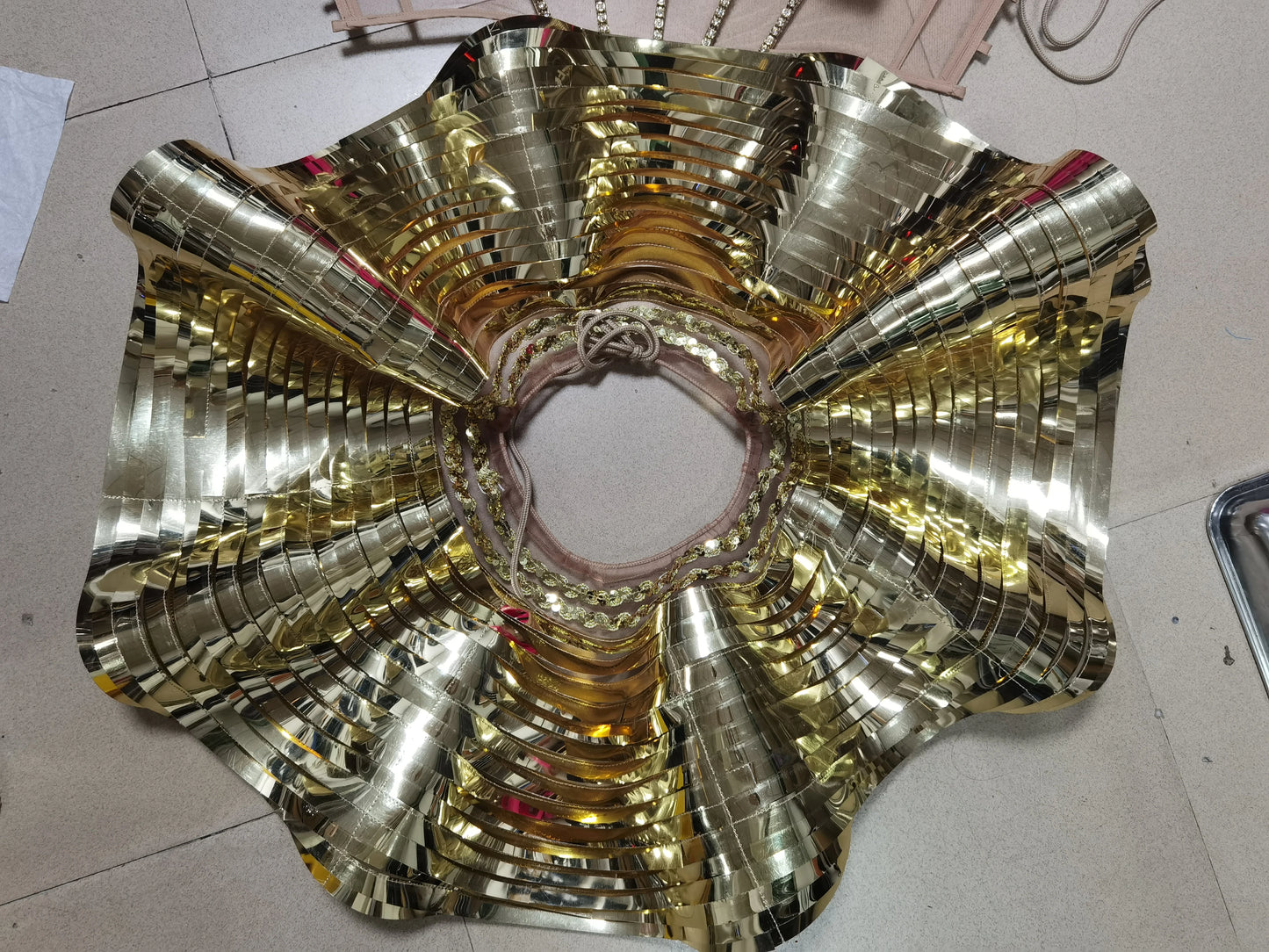 Silver Gogo DJ Singer Dance Costume Skirt Suit Electronic Syllable New Bar Flying Saucer Performance Clothing Customizable