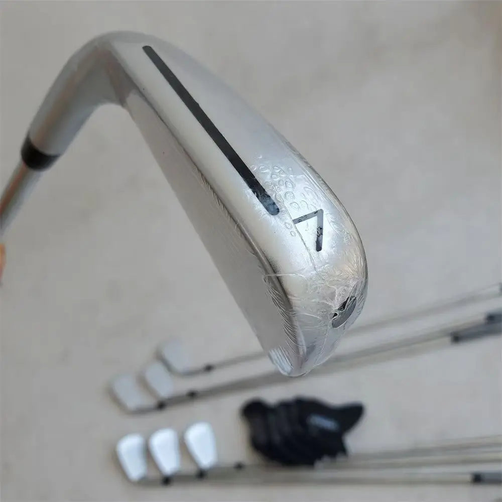 24 New Men's Golf Clubs silvery p790 Golf Irons fourth generation 7pcs 4-9P  Steel/Graphite Shaft