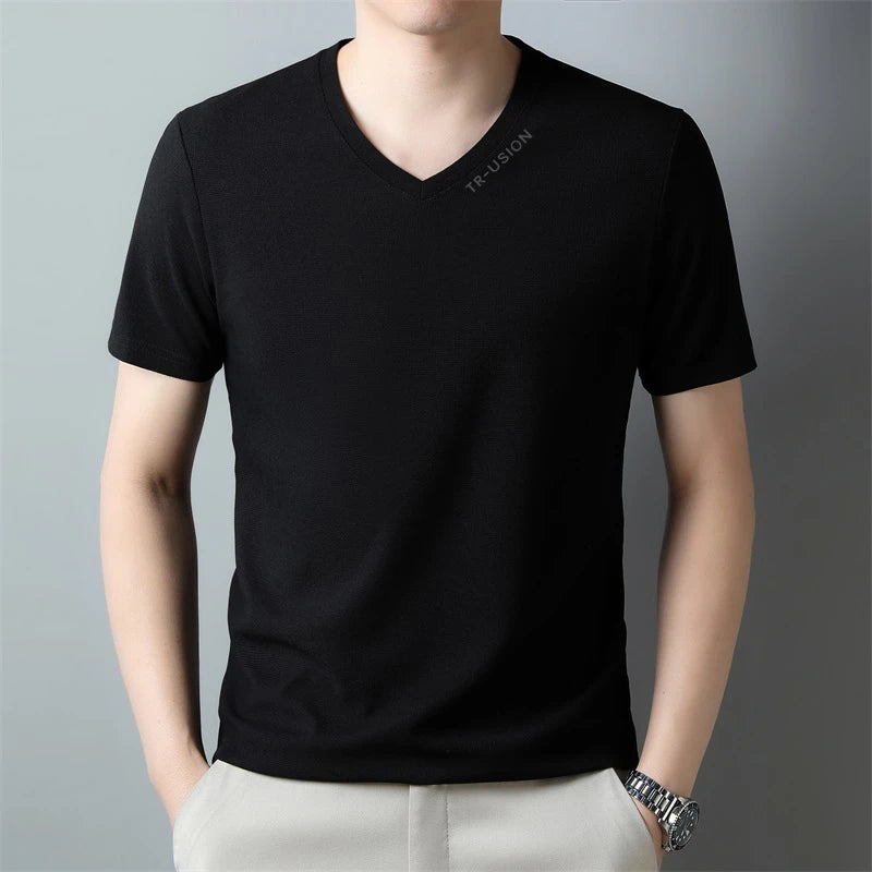 New Men's Casual and Fashionable V-neck Solid Color Short Sleeved T-shirt Breathable and Comfortable Summer Versatile Top