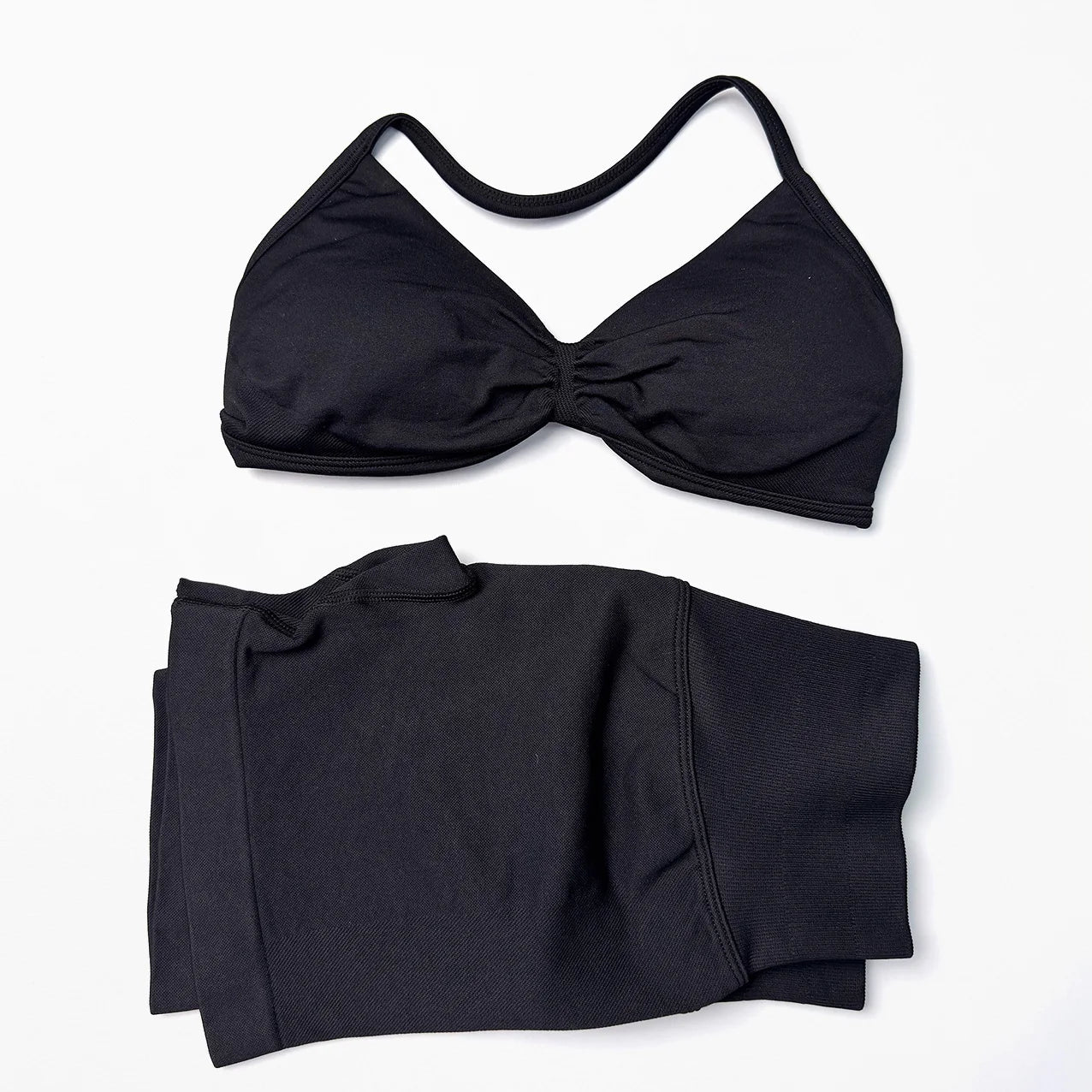 Seamless 2 Pieces Strappy Yoga Halter Bras Sets Scrunch Butt Sports Shorts Quick Dry Backless Gym Crop Tops with Pad Push Up Set