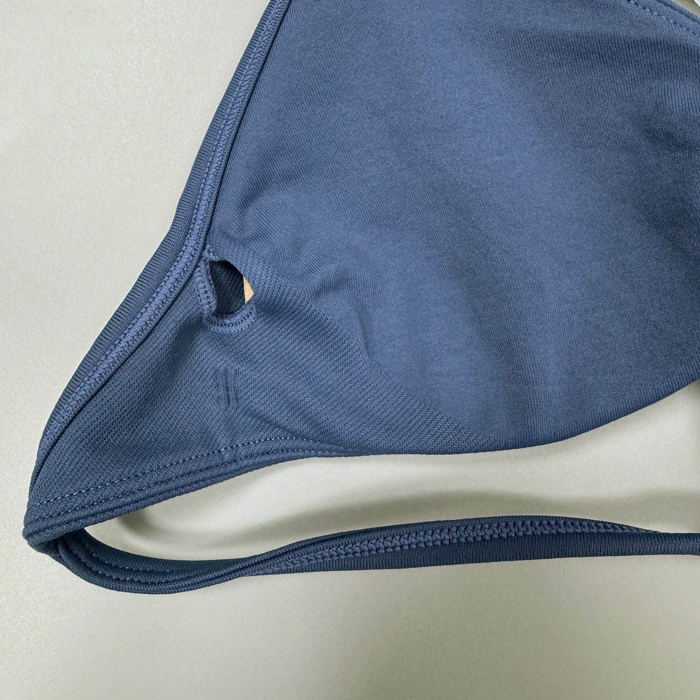 Seamless 2 Pieces Strappy Yoga Halter Bras Sets Scrunch Butt Sports Shorts Quick Dry Backless Gym Crop Tops with Pad Push Up Set