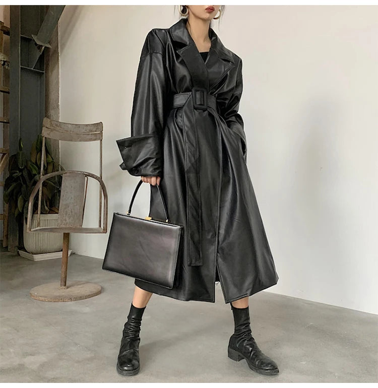 Lautaro Long oversized pu leather trench coat for women long sleeve lapel loose fit Fall Stylish black women clothing streetwear