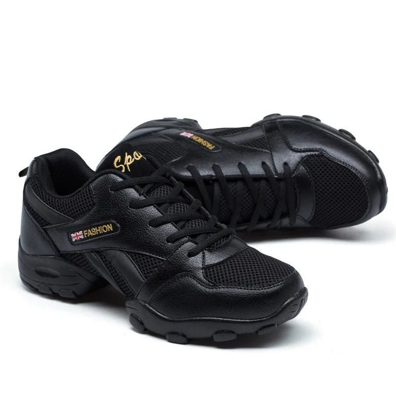New Soft Sole Men Sports Anti-skid Square Dance Shoes Sneakers Net Jazz Shoe Fitness Team Performance Shoes