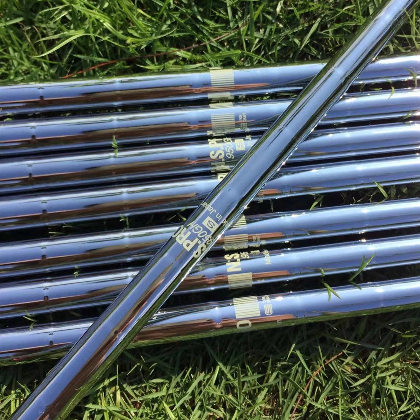 Calong Yamahero S880 Golf Irons Set Black / Golden 4 5 6 7 8 9 P With Steel Shaft Hollow Design Top Golf Clubs