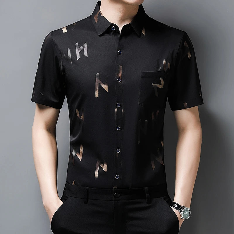 New Men's Business Casual Short Sleeved Shirt No Iron and Wrinkle Resistant Top