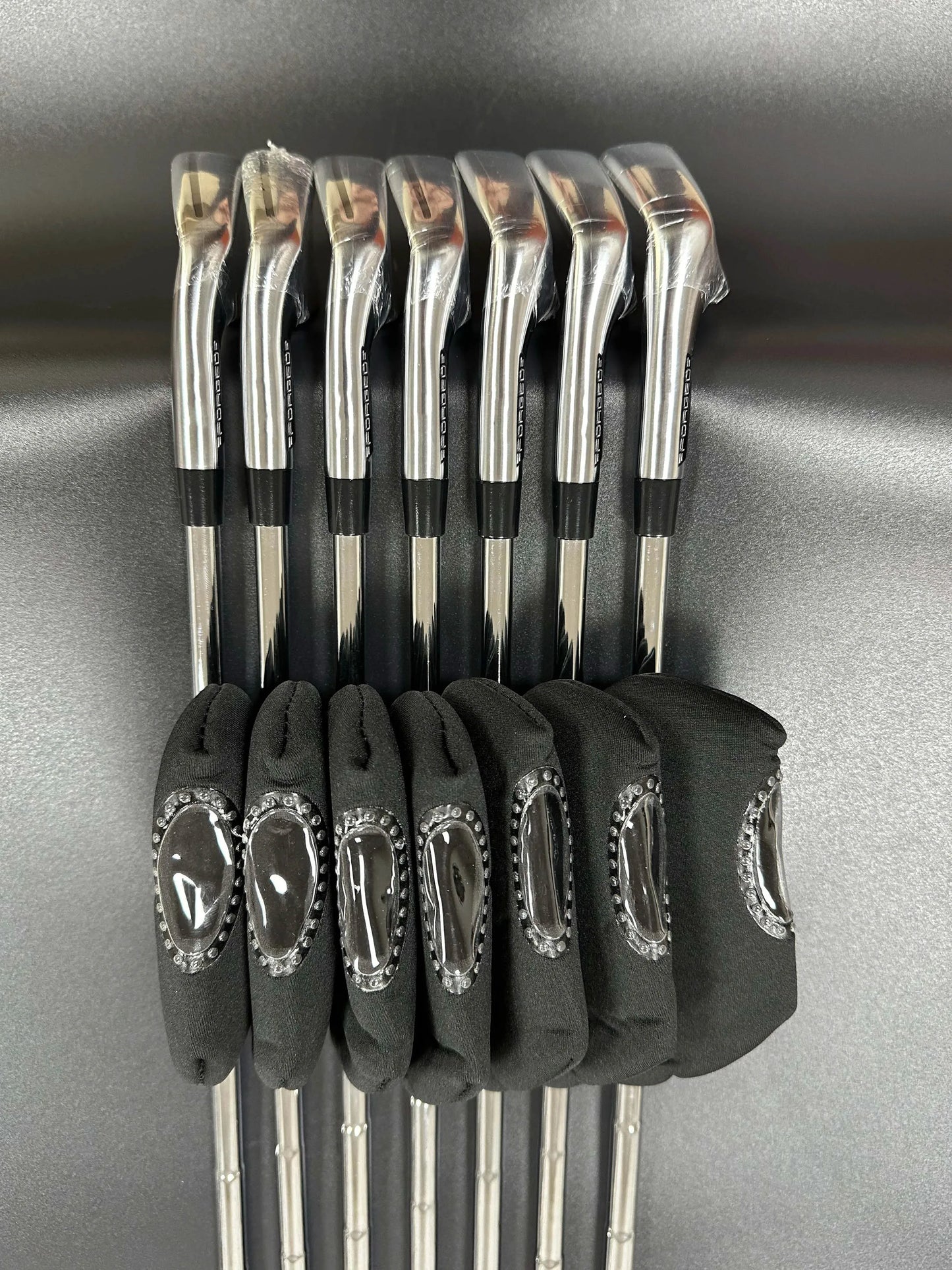2024 New Brand Silver Left Golf Irons Set P 790 456789p with Shaft and Grip P790 Golf Club Iron set Head Cover Free Shipping