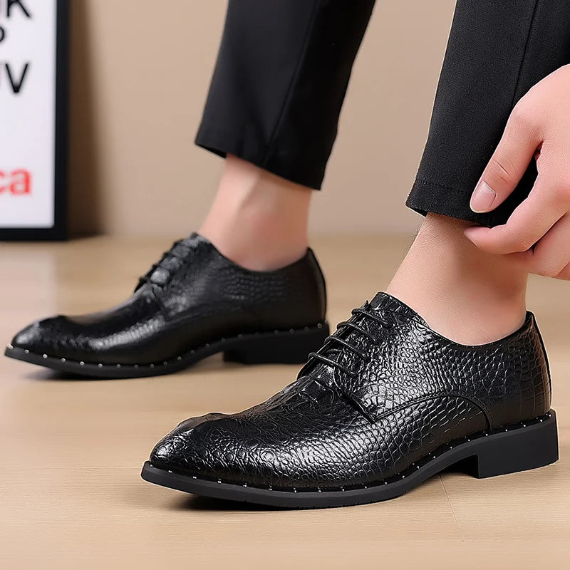 Men's Lace-Up Retro British-Style Casual Shoe Crocodile-Patterned Pointed Toe Formal Shoe Comfortable And Breathable Party Shoes