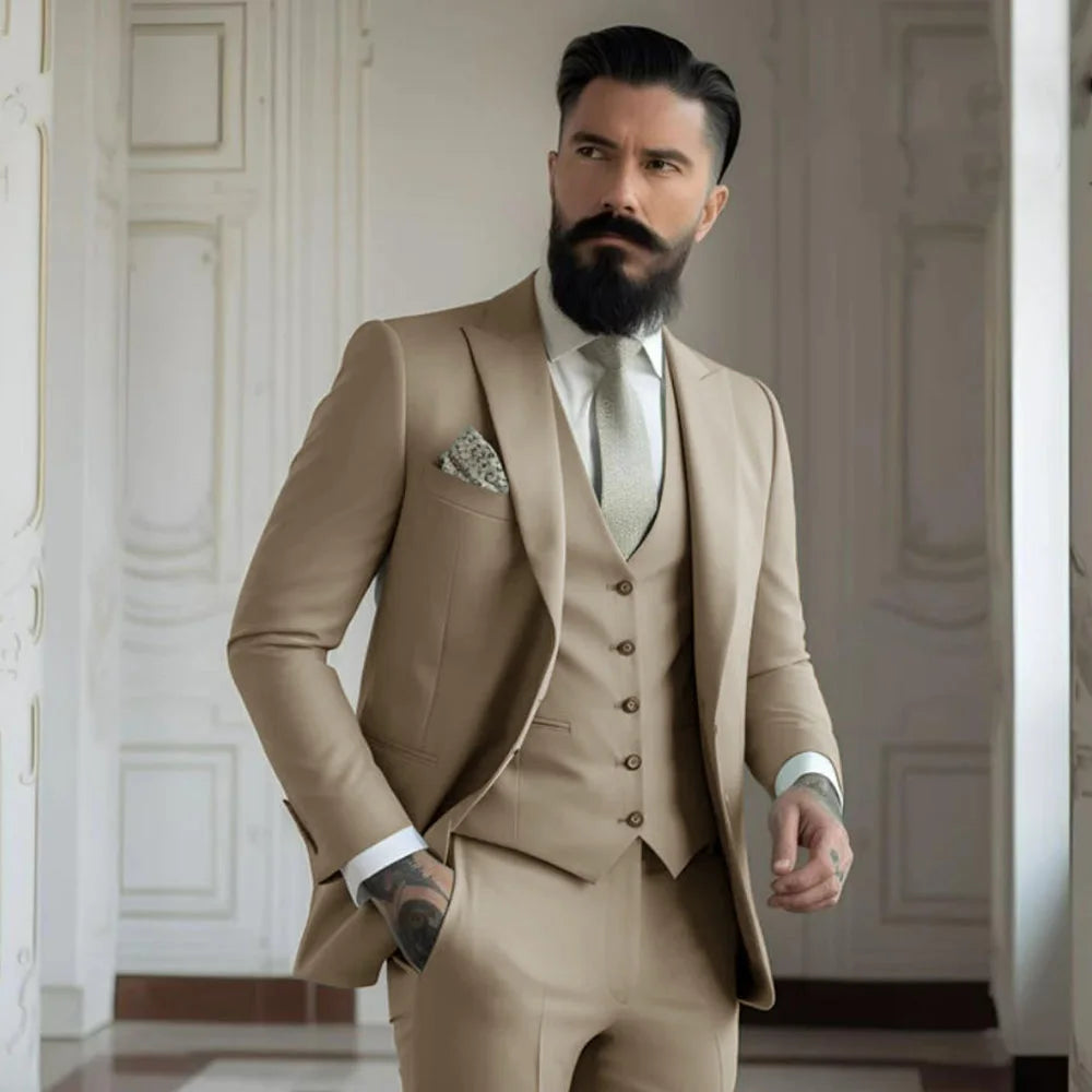 Champagne mens Tuxedo Wedding Suits For Men Bespoke Groom Wear Formal Fashion Men Suit Prom Party Blazer+Pants+Vest