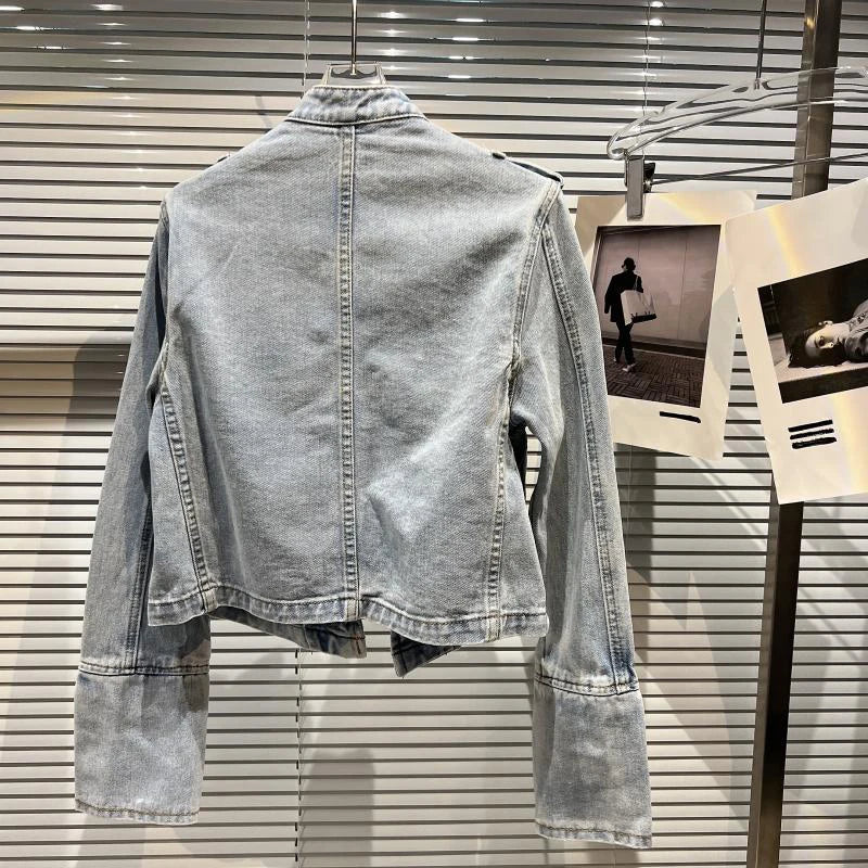 DEAT 2025 Autumn New Fashion Metal Buckle Design Shoulder Strap Denim Short Jacket For Women High Street Coat Female 11A06995