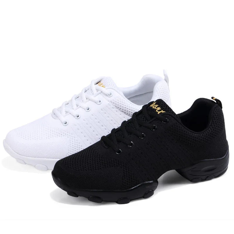 New Soft Sole Men Sports Shoes Anti-skid Square Dance Shoes Sneakers Net Jazz Shoes Fitness Team Performance Shoes