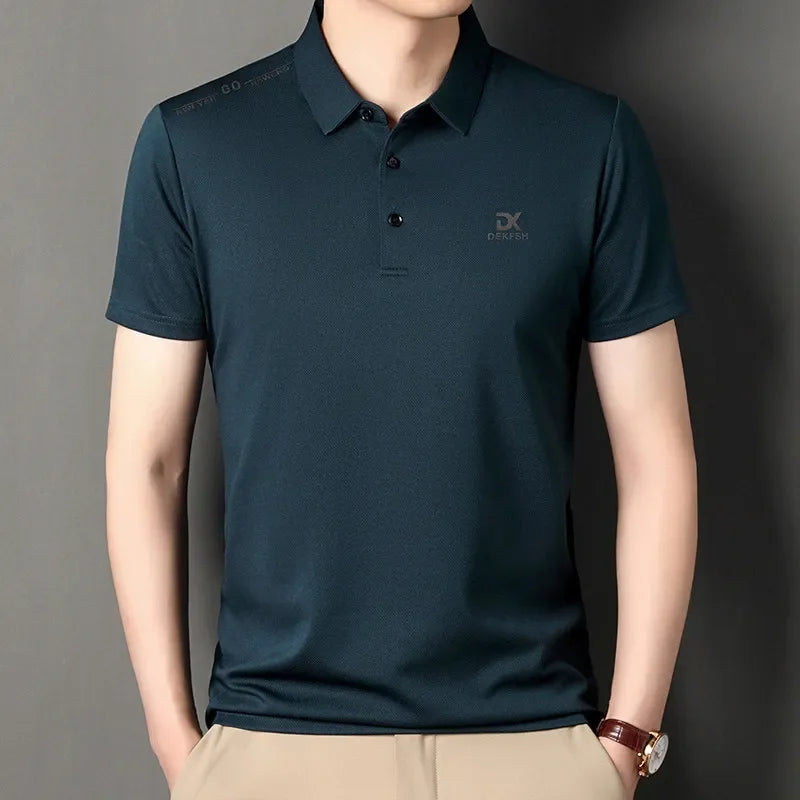 New Men's Business Casual Short Sleeved Shirt with Badge Solid Color Polo Shirt Fashionable Breathable Comfortable Versatile Top