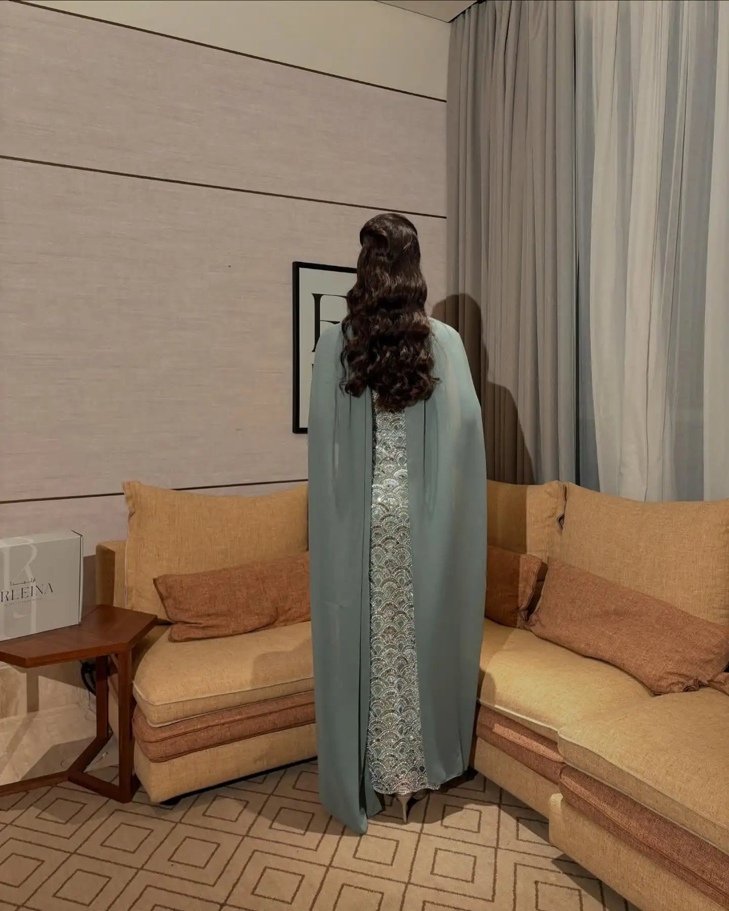 Bella Customized Mint Green Strapless Prom Dress Beaded Lace with Matching Cape Slim-Fit Floor-Length Gown robes de soirée 2025